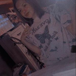 Meet your Posher, Khloe